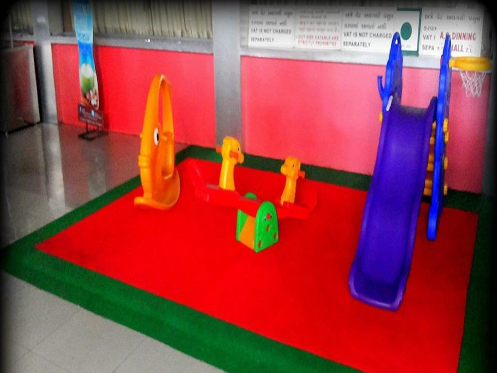 Hotel Nyay Mandir Bharuch 외부 사진